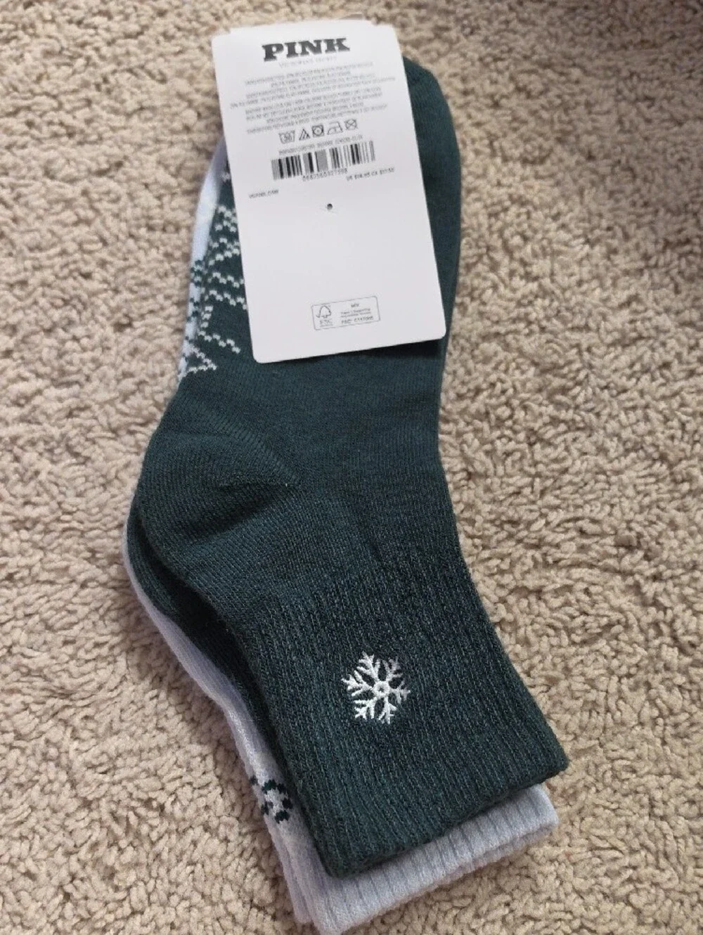 New PINK Victoria's Secret Light Blue & Dark Green Quarter Socks 2-Pack